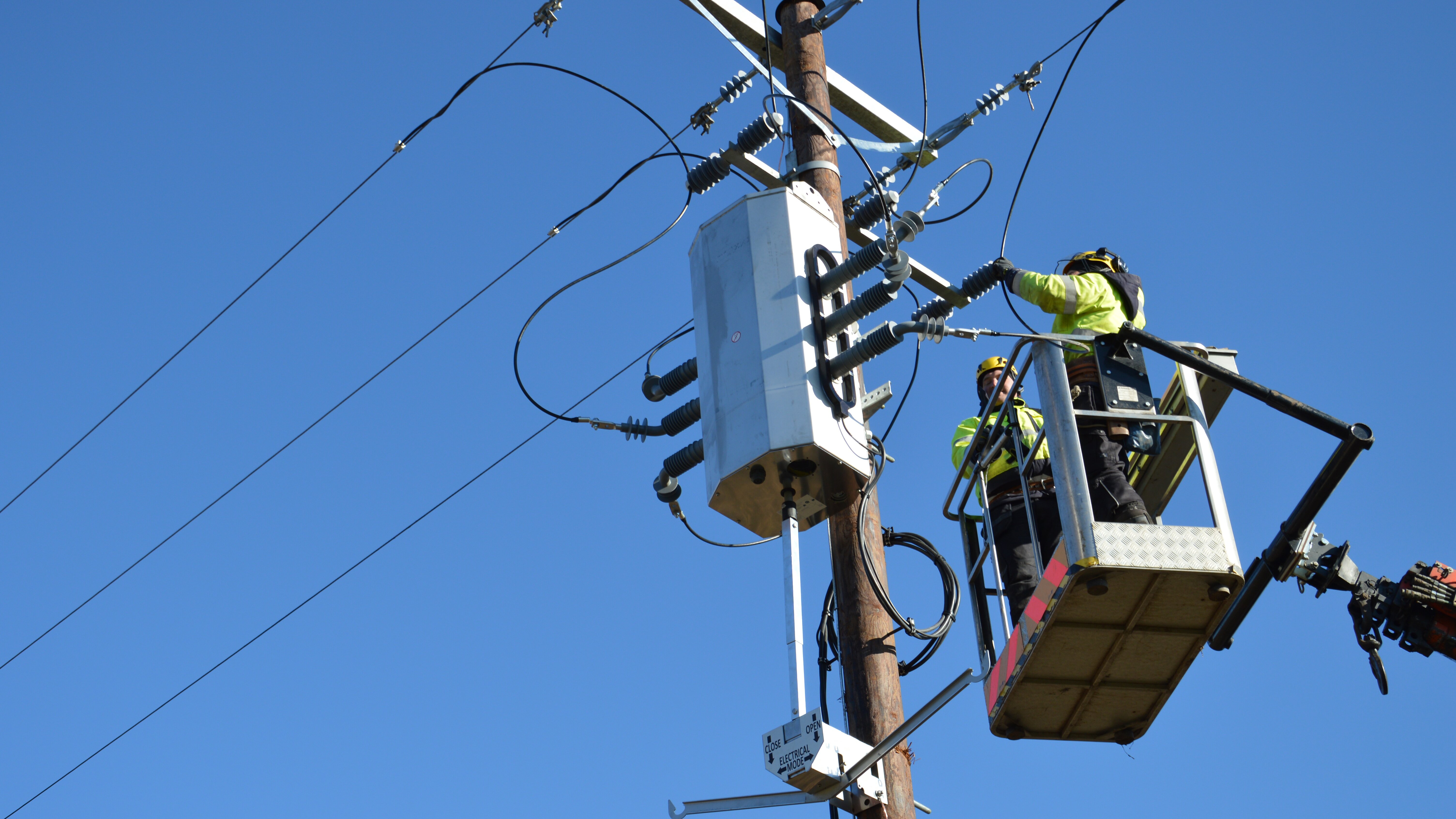 Auguste load break switch installation in Estonia.